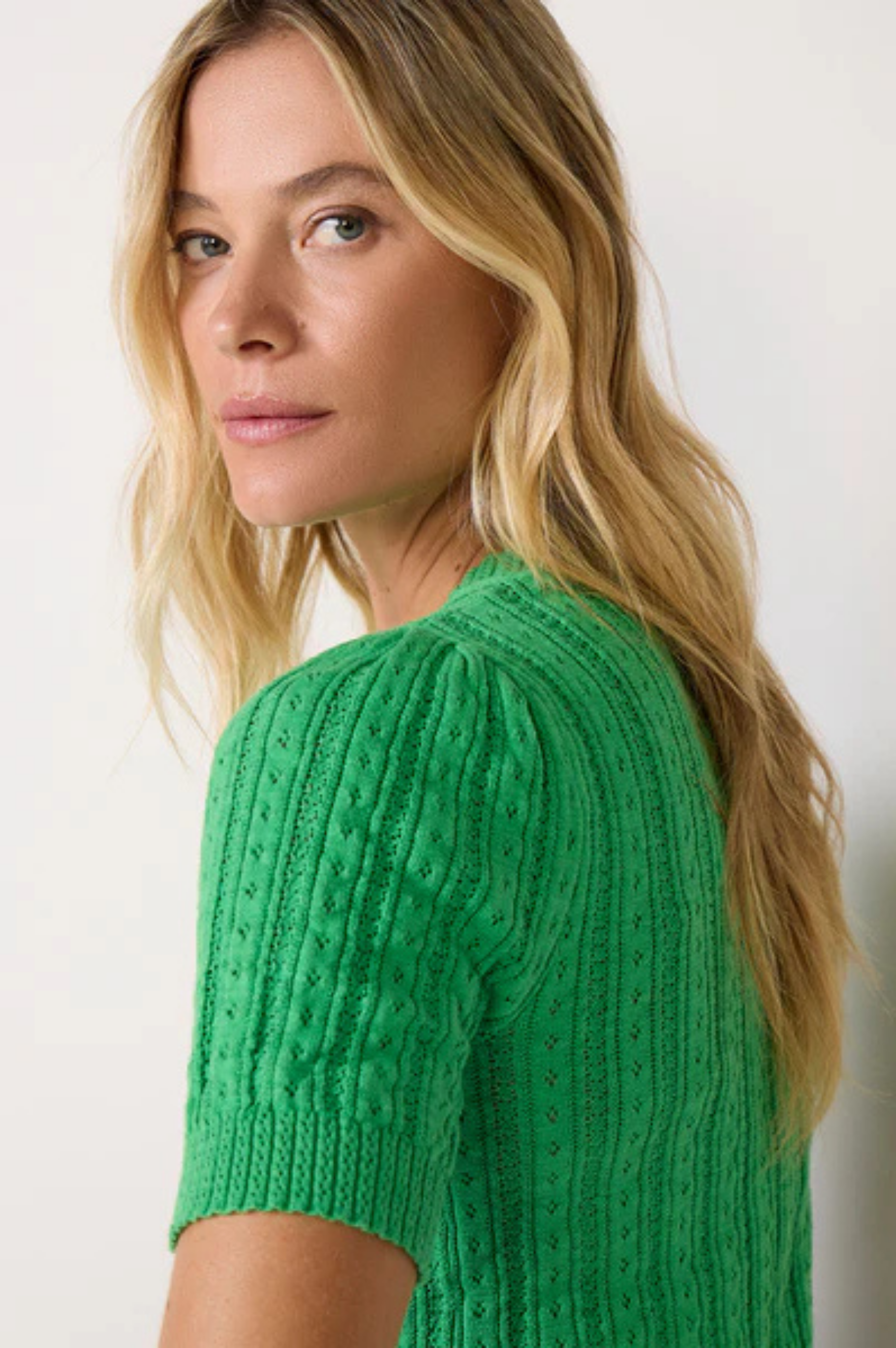 Arden Pointelle Puff Sleeve Pullover - Kelly Green