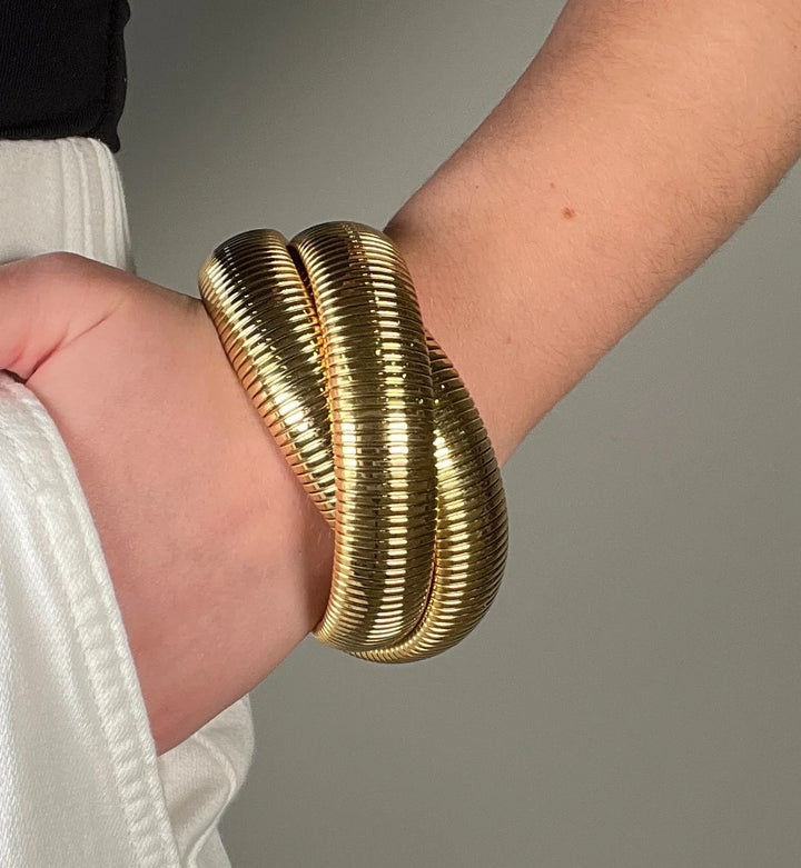 Large Gold Twisted Cobra - Gold