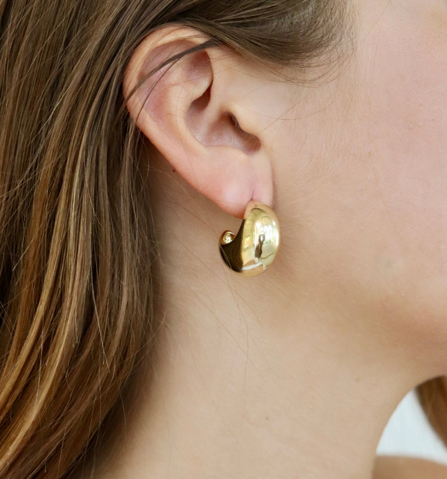 Half Moon Hoops - Gold