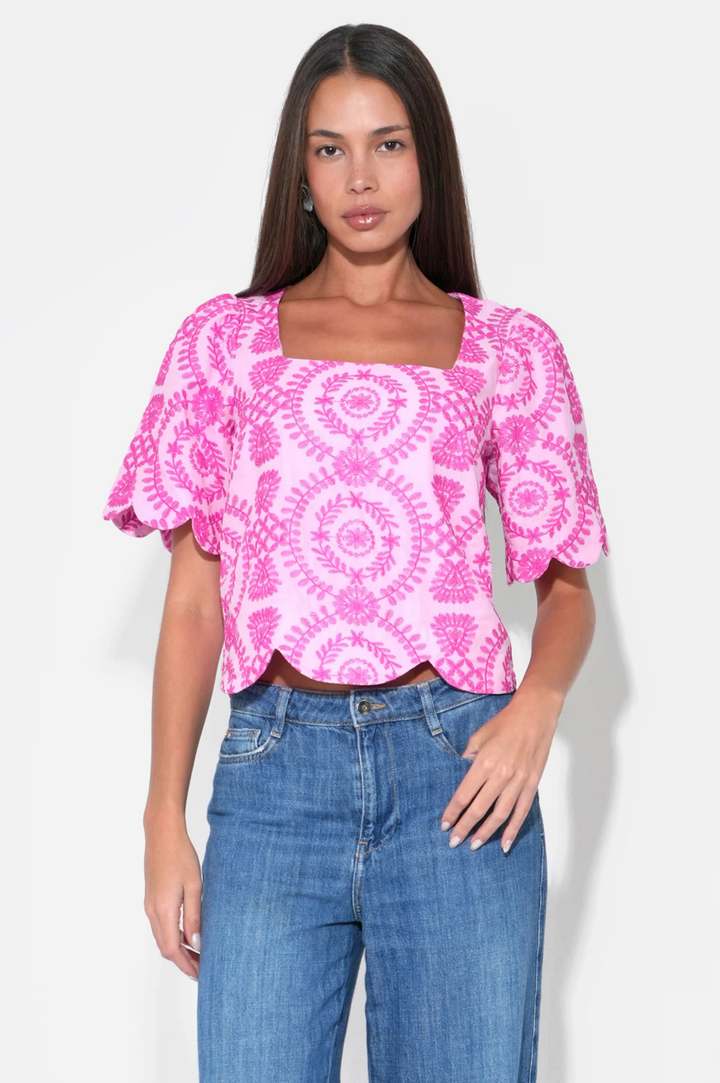 Hadley Square Neck Embroidery Scallop Top - Lilac/Magenta