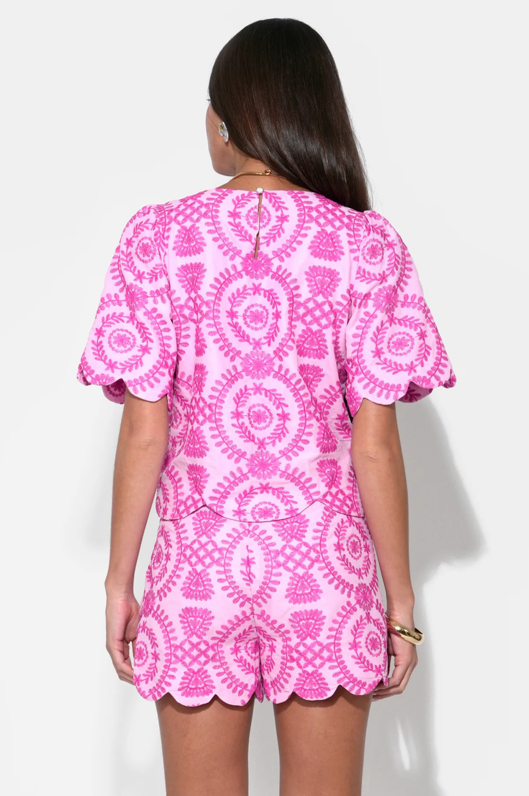 Hadley Square Neck Embroidery Scallop Top - Lilac/Magenta
