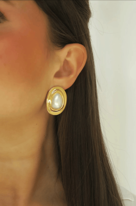 Sutton Earrings - Gold