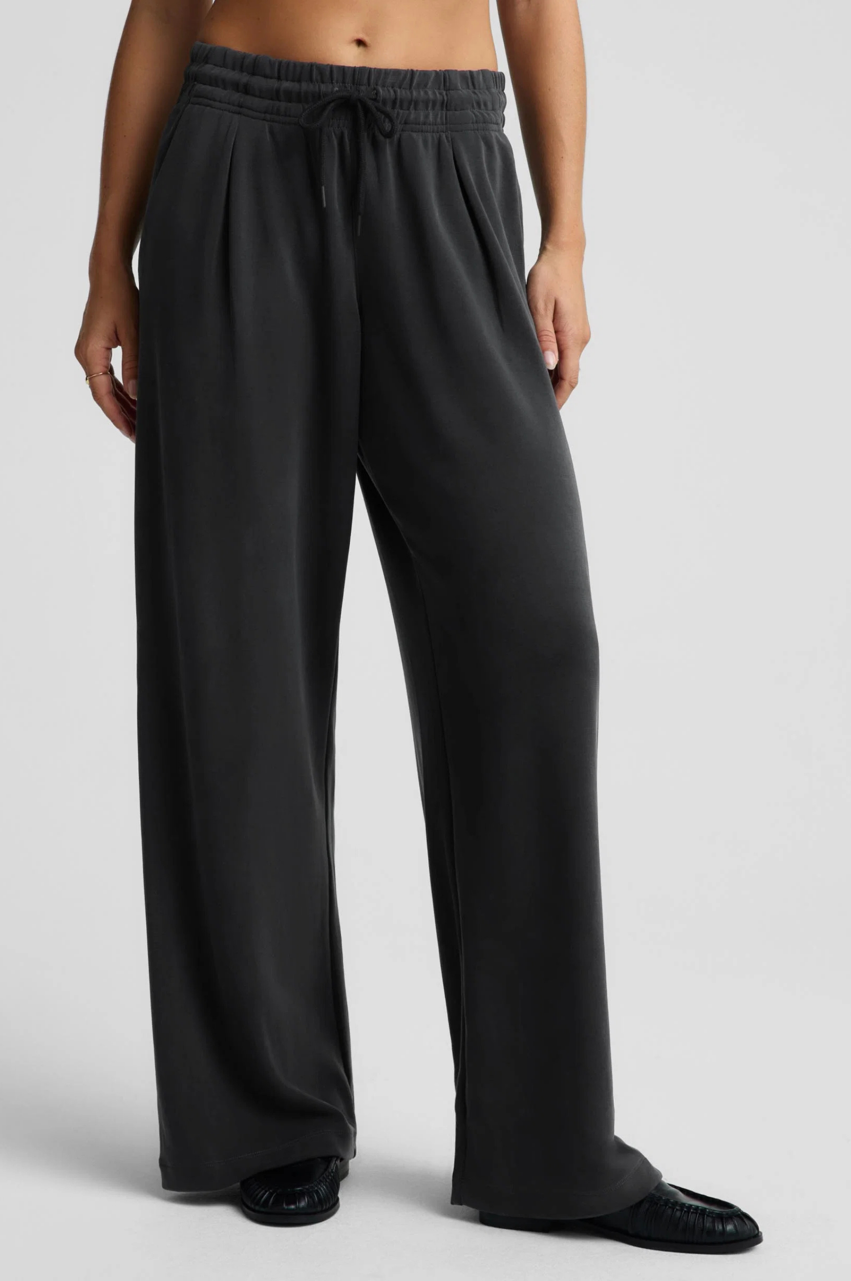 Luxe Sandwash Double Knit Wide Leg Pant - Dark Charcoal