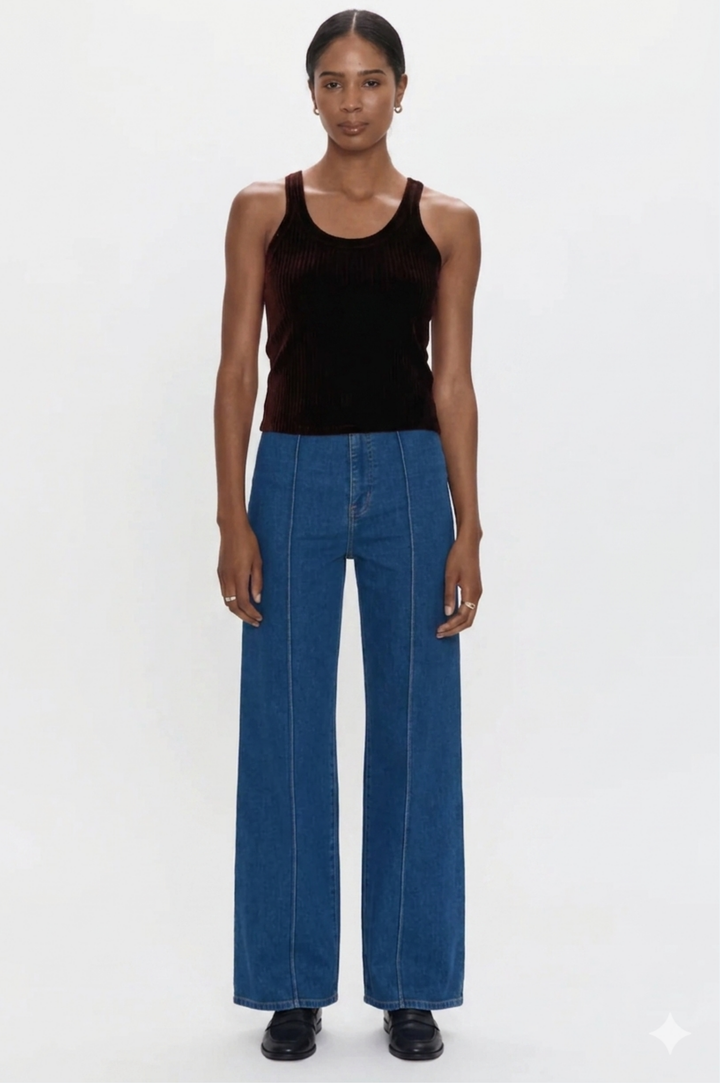 Christy Curved Hem Tank - Nior