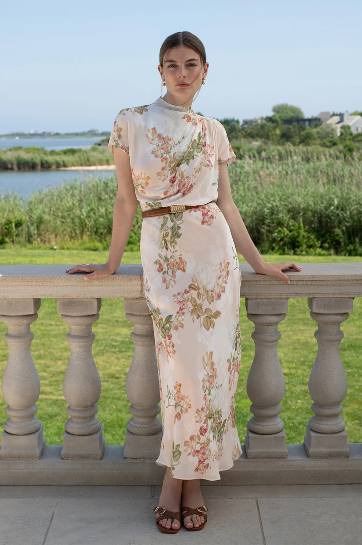 The Graceful Top - Light Peach/Rose
